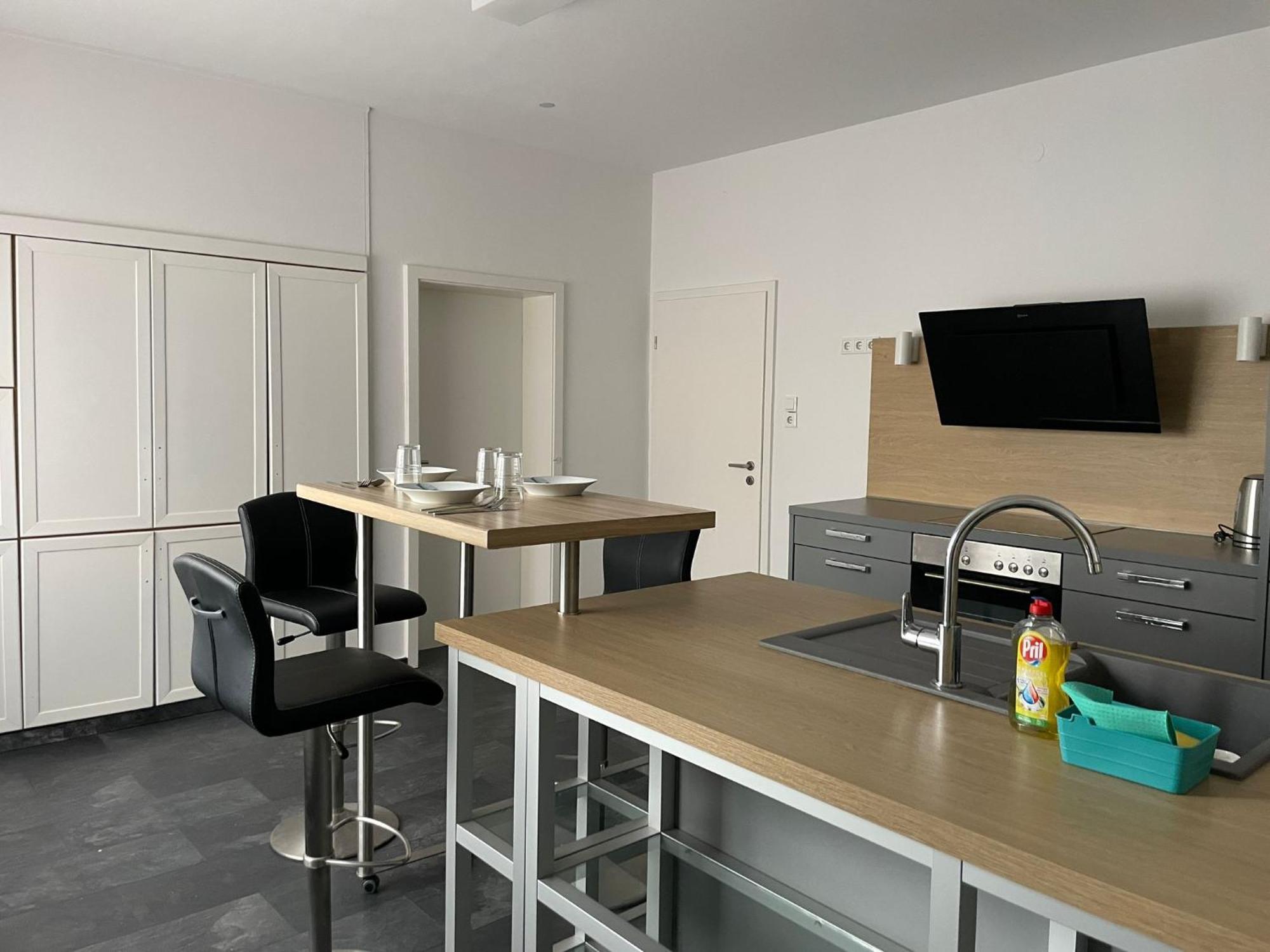 M&M Apartment Duesseldorf Нойс Экстерьер фото