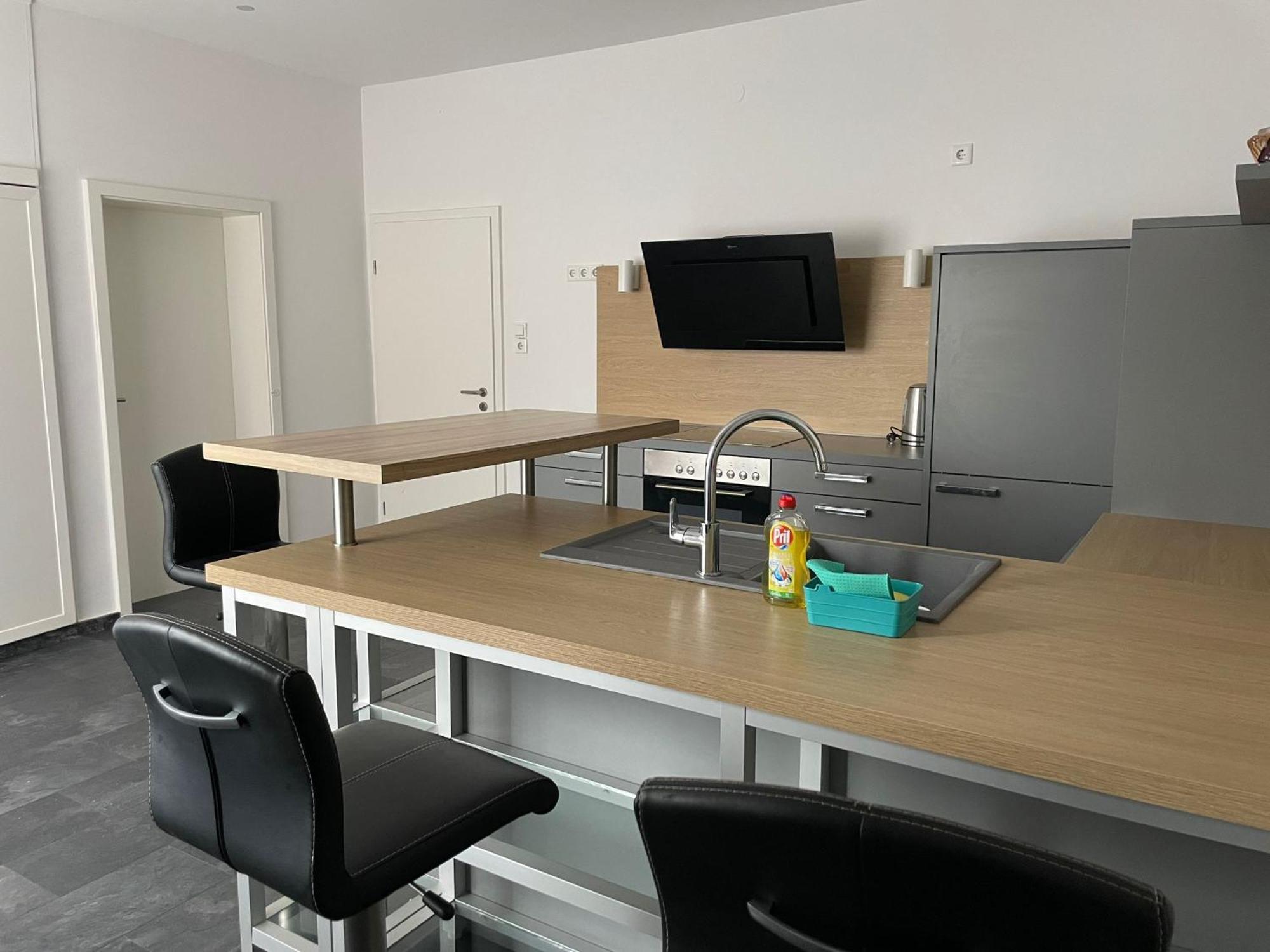 M&M Apartment Duesseldorf Нойс Экстерьер фото